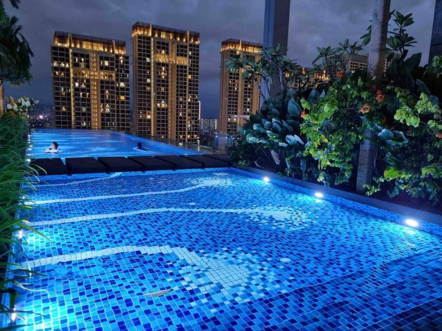 Pangsapuri Revo Near Pavilion2 Stadium Bukit Jalil 4-5pax Kuala Lumpur