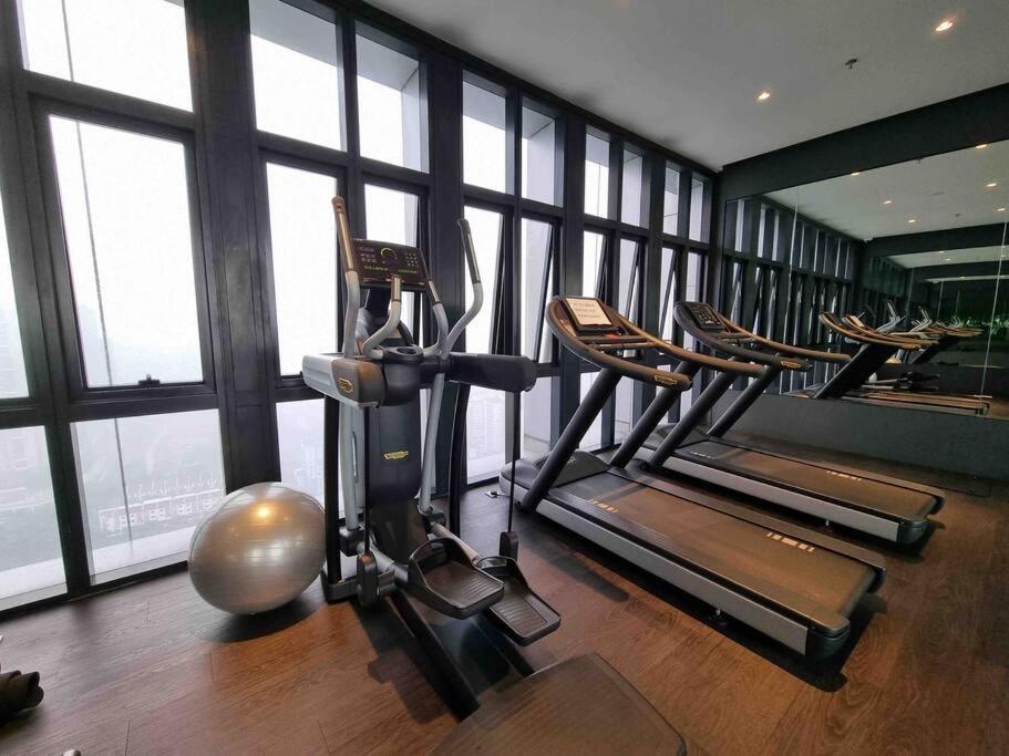 Pangsapuri Revo Near Pavilion2 Stadium Bukit Jalil 4-5pax Kuala Lumpur