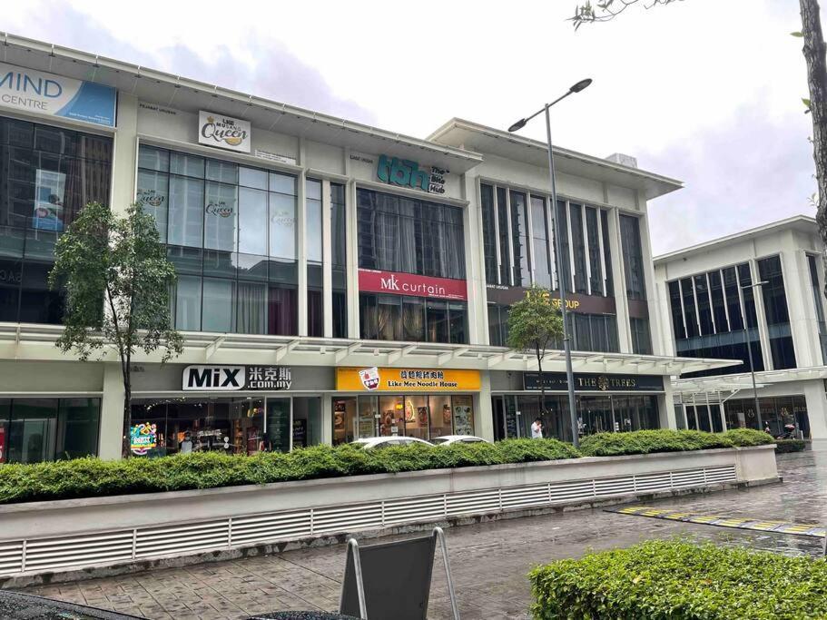 Apartment Revo Near Pavilion2 Stadium Bukit Jalil 4-5pax *